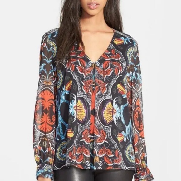 Alice + Olivia Deandra Floral V-Neck Baroque Print Blouse - Picture 1 of 8